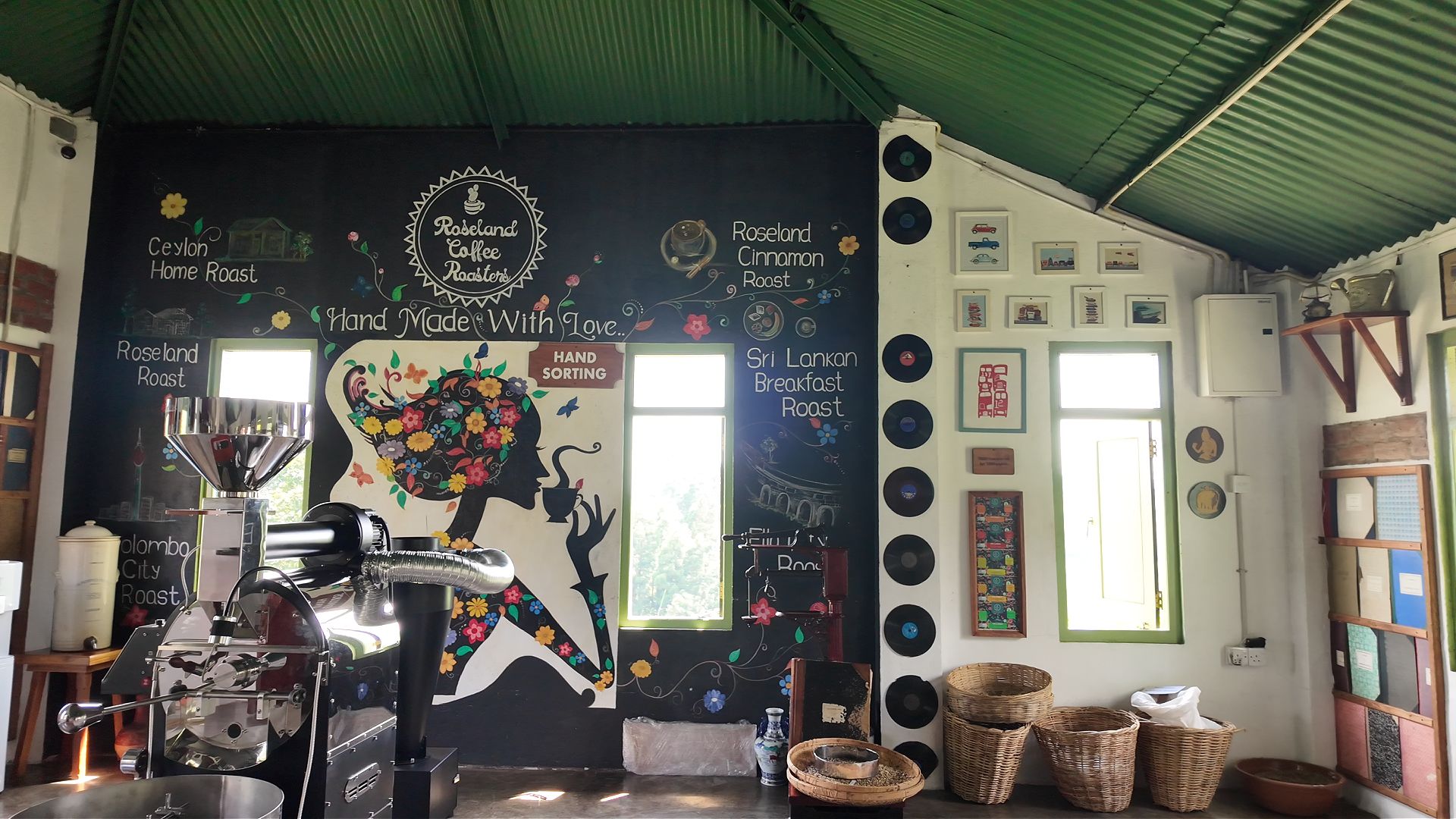 Roseland Coffee Roasters in the Sri Lankan hill country